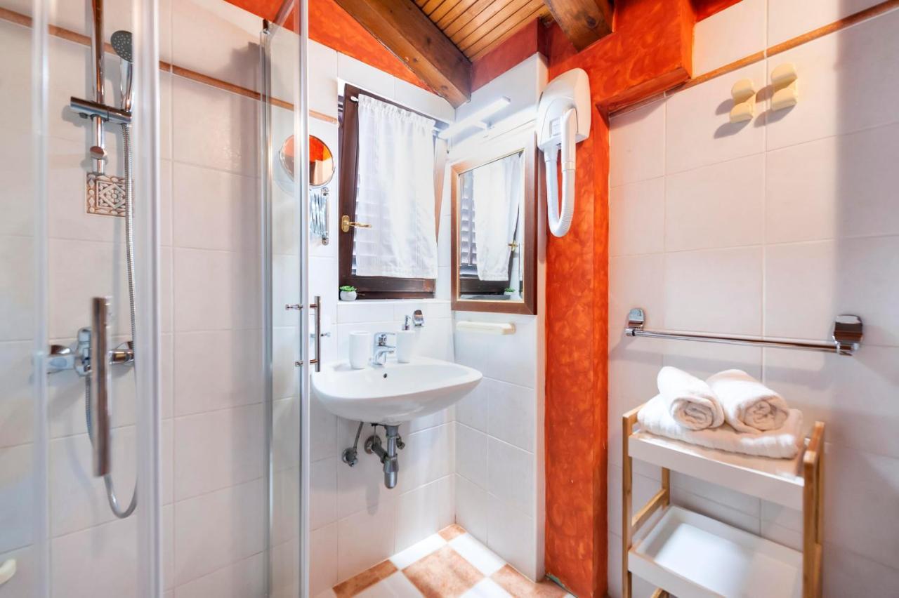 Apartments Villa Rossella 1 Rovinj Buitenkant foto